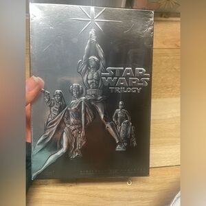 Star Wars trilogy IV , V, VI and bonus Footage